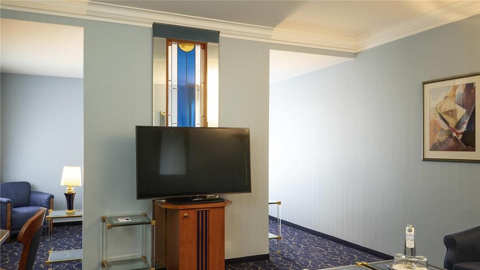 Atomis Hotel Munich Airport by Mercure Suite