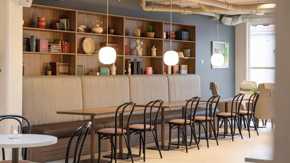 Home Hotel Grimstad Lobby