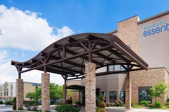 Sonesta Essential Indianapolis Airport
