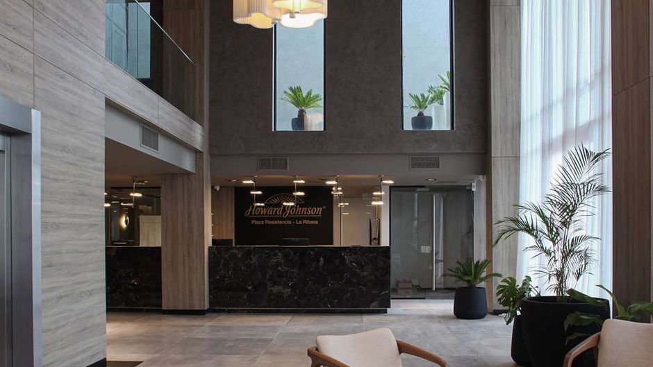 Howard Johnson by Wyndham La Ribera Lobby