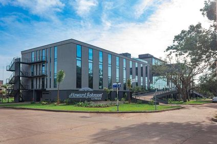 Howard Johnson by Wyndham La Ribera