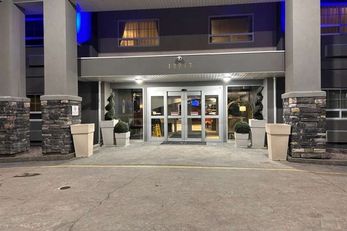 Hotel Dawson Creek Sure Stay by BW