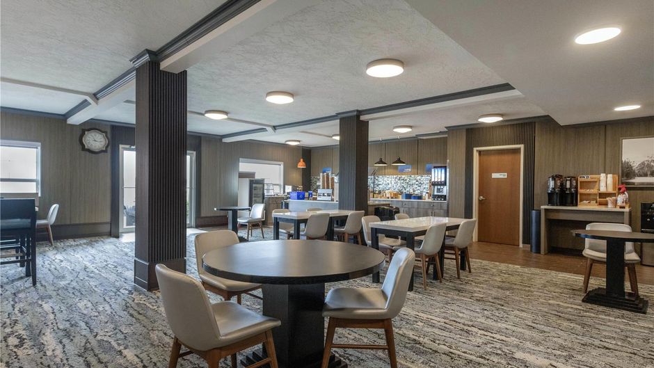 Best Western Dawson Creek Restaurant