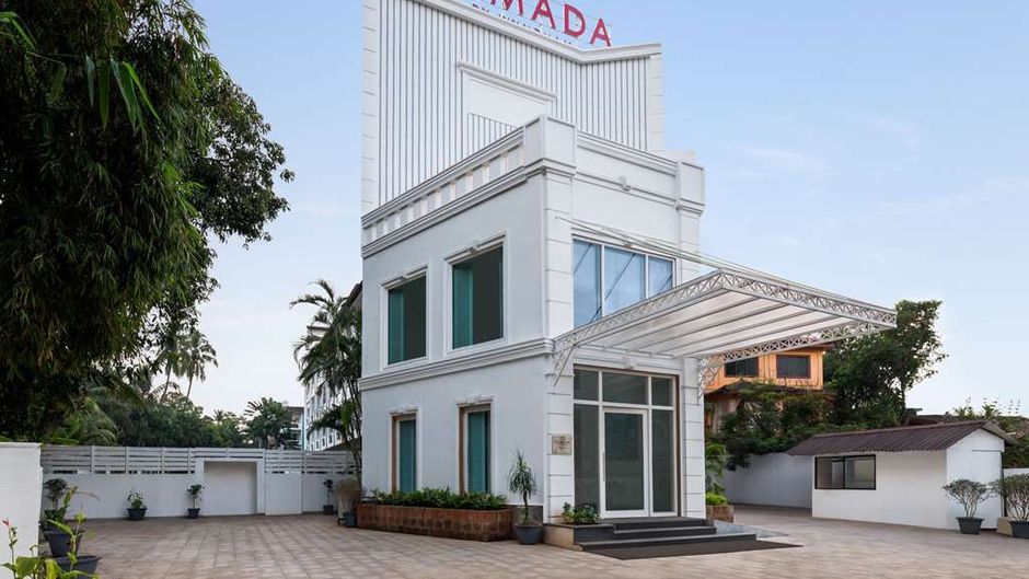 Ramada by Wyndham Goa Arpora Exterior