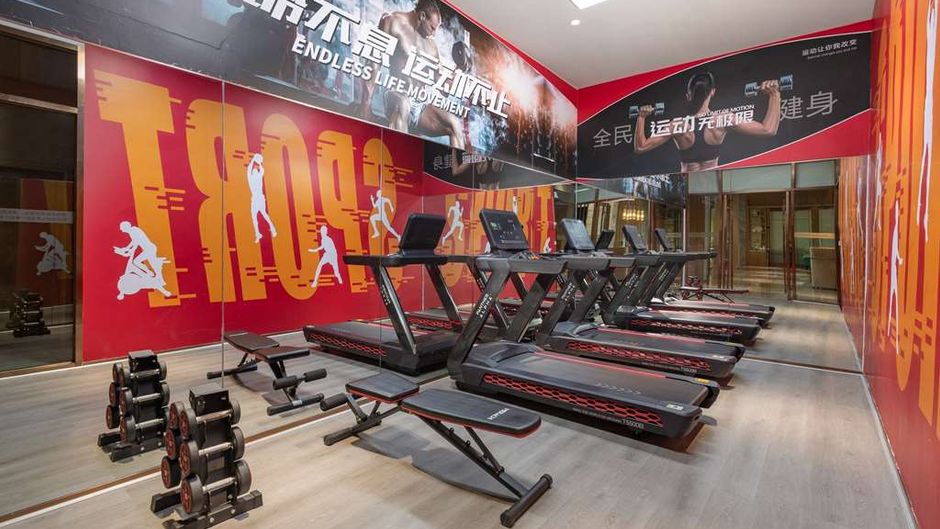Ramada by Wyndham Financial Center Health