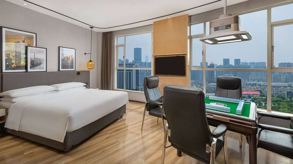 Ramada by Wyndham Financial Center Room
