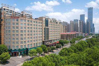 Ramada by Wyndham Financial Center