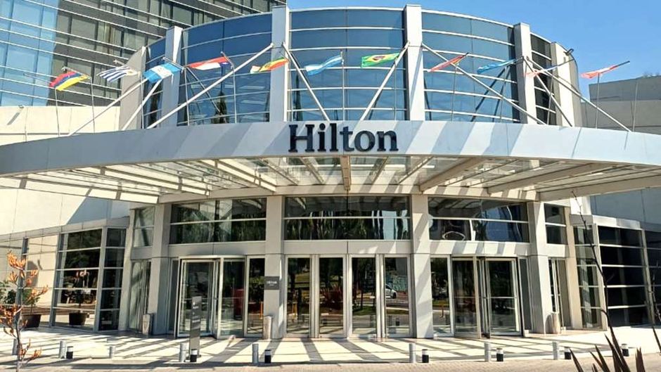 Hilton Mendoza Exterior