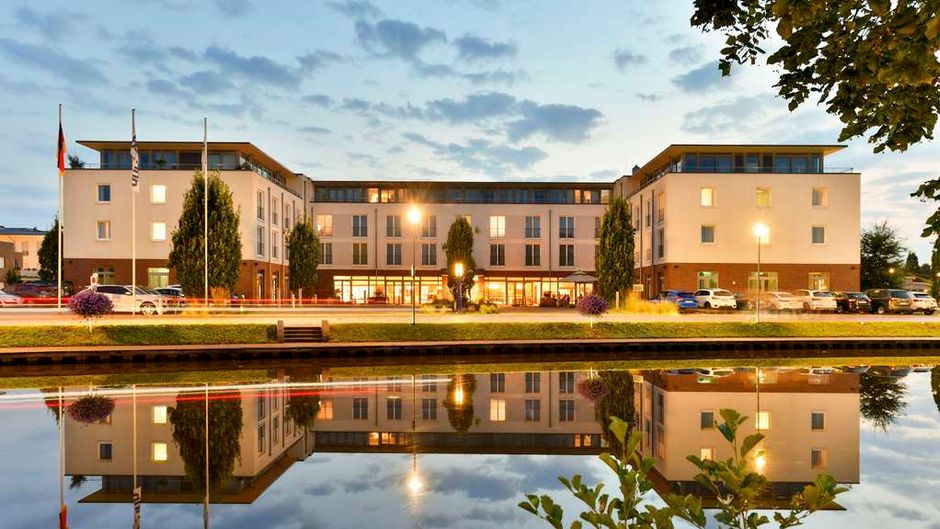 Best Western Plus Hotel Papenburg Exterior