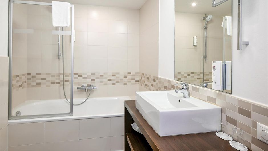 Best Western Plus Hotel Papenburg Room