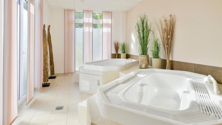 Best Western Plus Hotel Papenburg Pool
