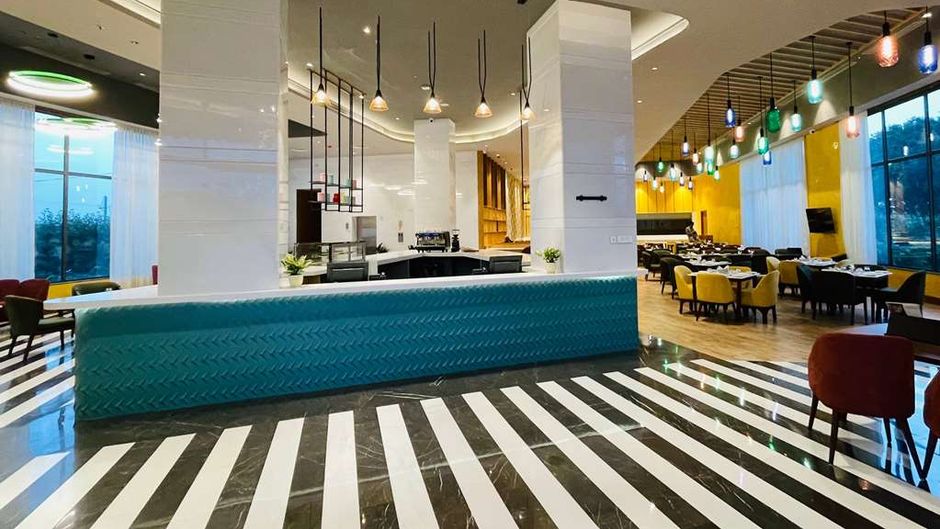 Ramada Encore by Wyndham Amritstar Lobby