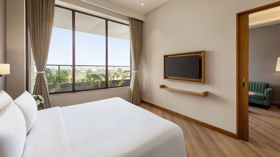 Ramada Encore by Wyndham Amritstar Suite