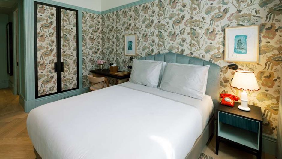 The Editory Boulevard Hotel Room