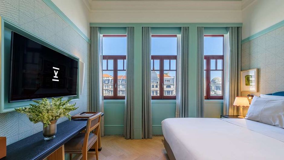 The Editory Boulevard Hotel Room