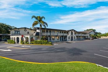Quality Inn & Suites Orlando-North