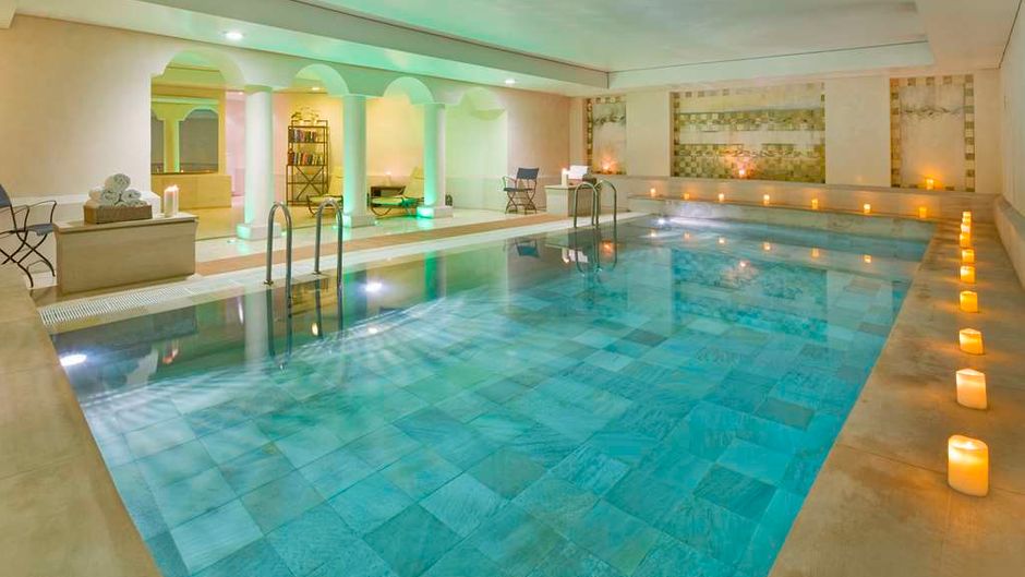 Mamaison Hotel Le Regina Pool