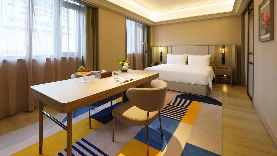 Mercure Xi'an Stadium Hotel Suite