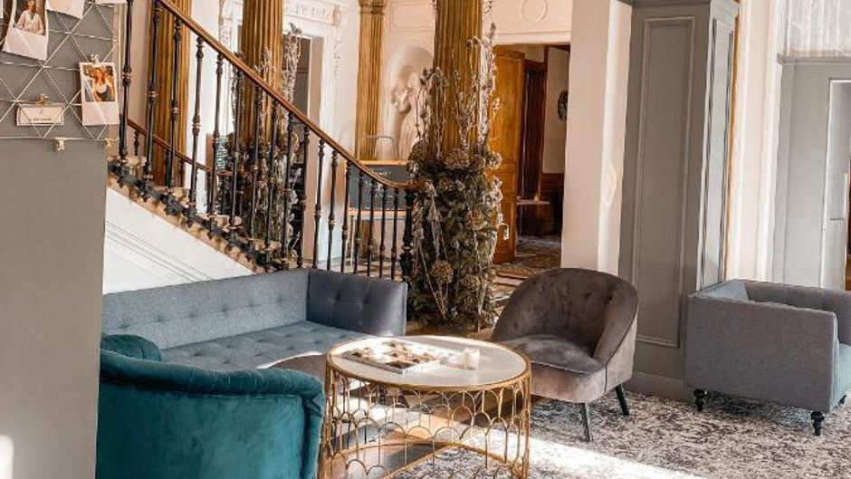 Le Champlain Lobby