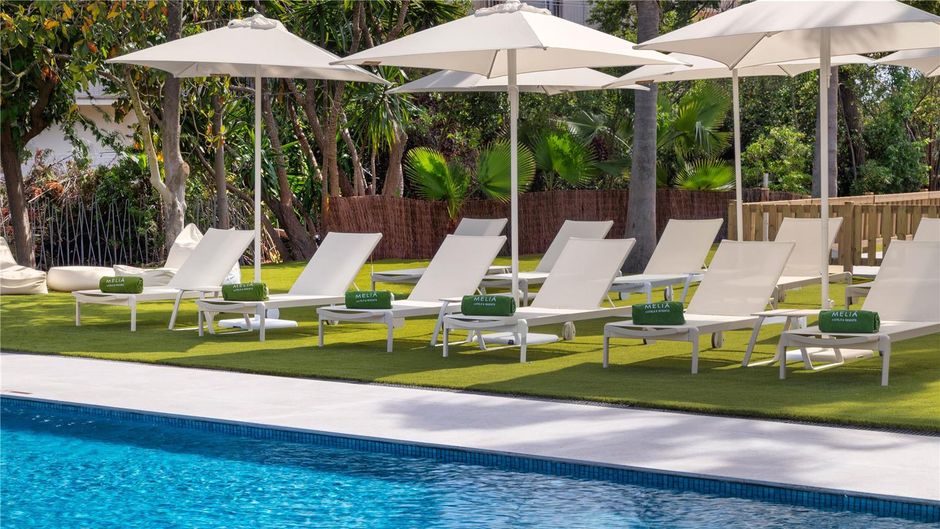 Melia Lloret de Mar Pool