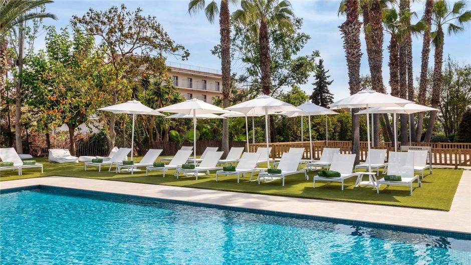 Melia Lloret de Mar Pool