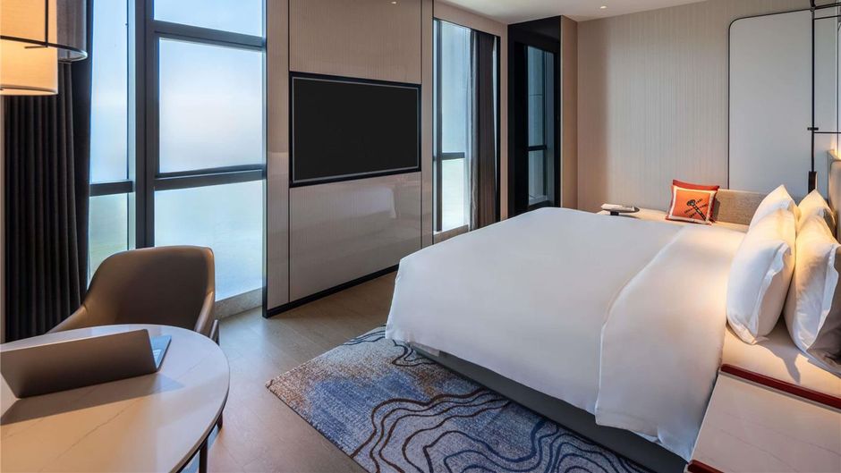 Grand Mercure Yichang Waitan Room
