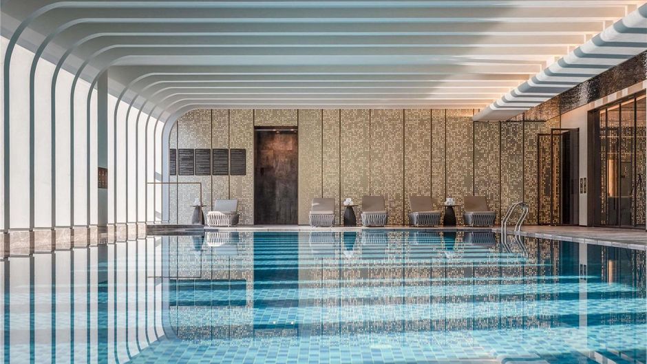 Grand Mercure Yichang Waitan Pool