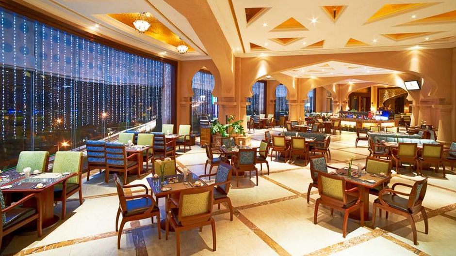 Optics Valley Kingdom Plaza Hotel Restaurant