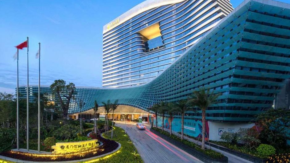 Xiamen Wutong Fliport Hotel Exterior