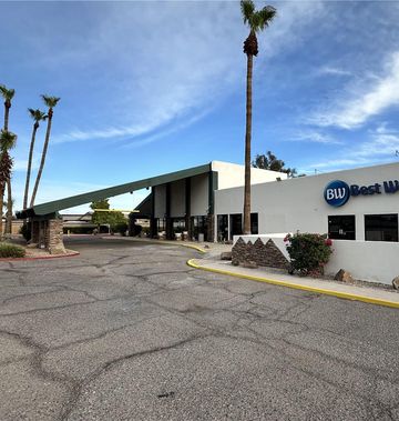 Days Hotel Peoria Glendale Area