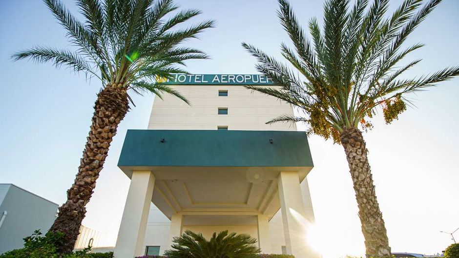 Hotel Aeropuerto Los Cabos Exterior