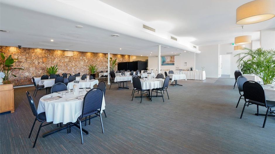 Comfort Resort Waters Edge Restaurant