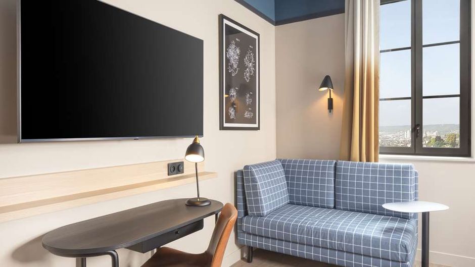 Hyatt Place Rouen Room