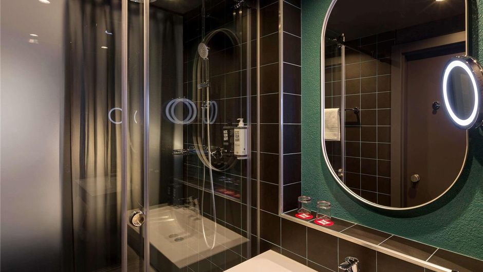 ibis Kyiv Beresteiska Room