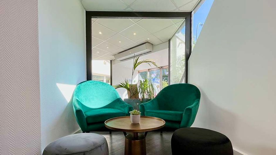 Best Western Voiron Lobby