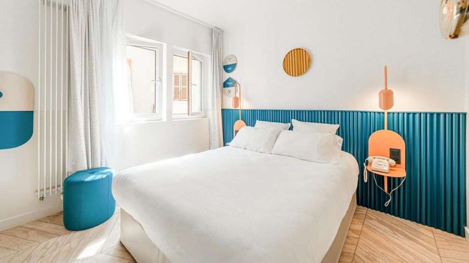 Palais de l'Isle Room