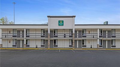 Quality Inn Dalton East