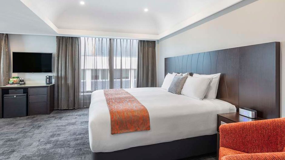 James Cook Hotel Grand Chancellor Suite