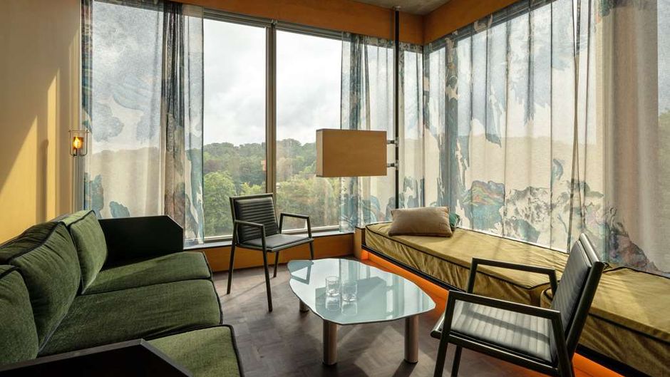 Mix Hotel Suite