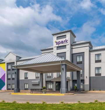 Spark By Hilton Lansing
