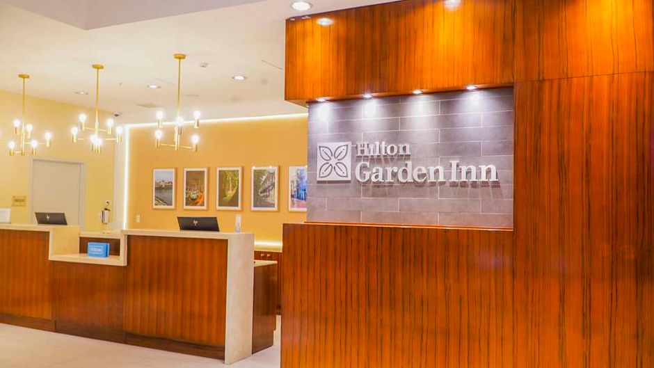 Hilton Garden Inn Panama City Lobby