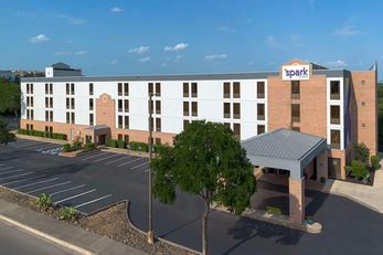 Spark by Hilton NW near Six Flags