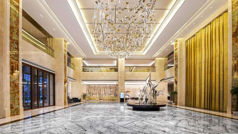 Howard Johnson by Wyndham Huaqiao Plaza Lobby