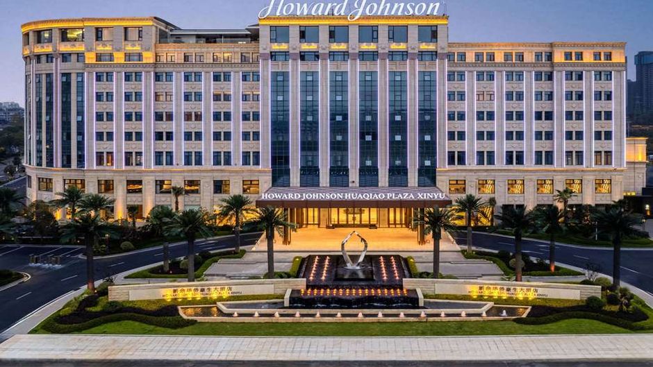 Howard Johnson by Wyndham Huaqiao Plaza Exterior