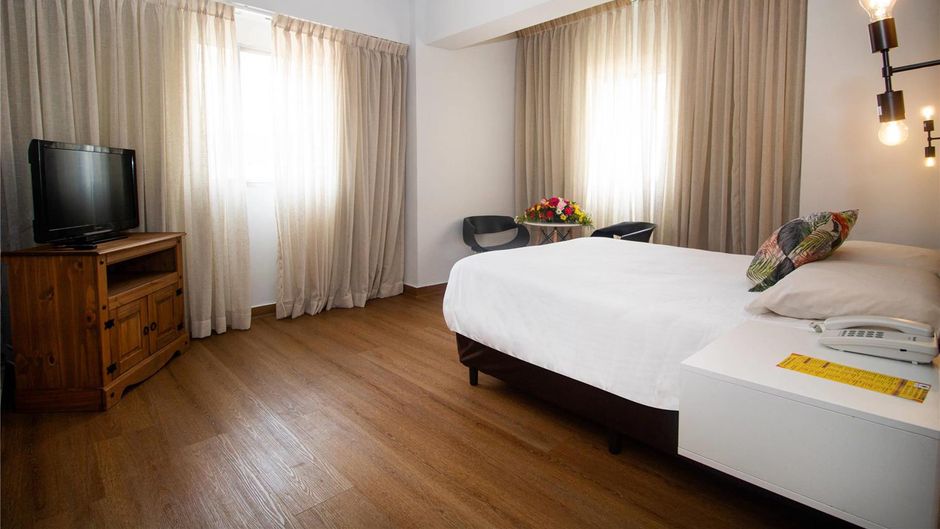 Hotel La Compania Room