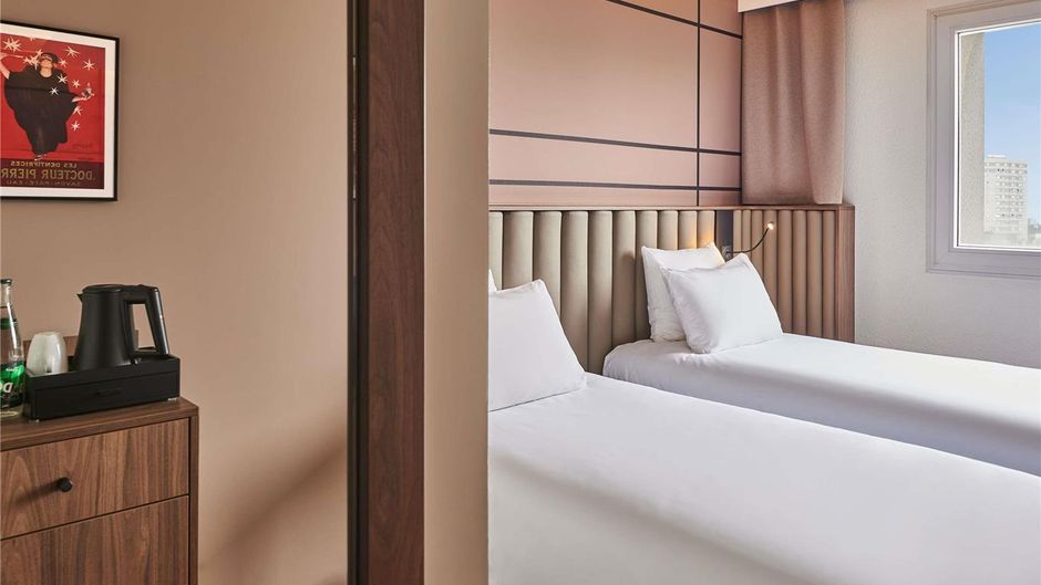 Mercure Paris Nanterre Room