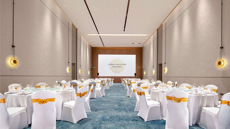 Grand Mercure Chengdu East Meeting
