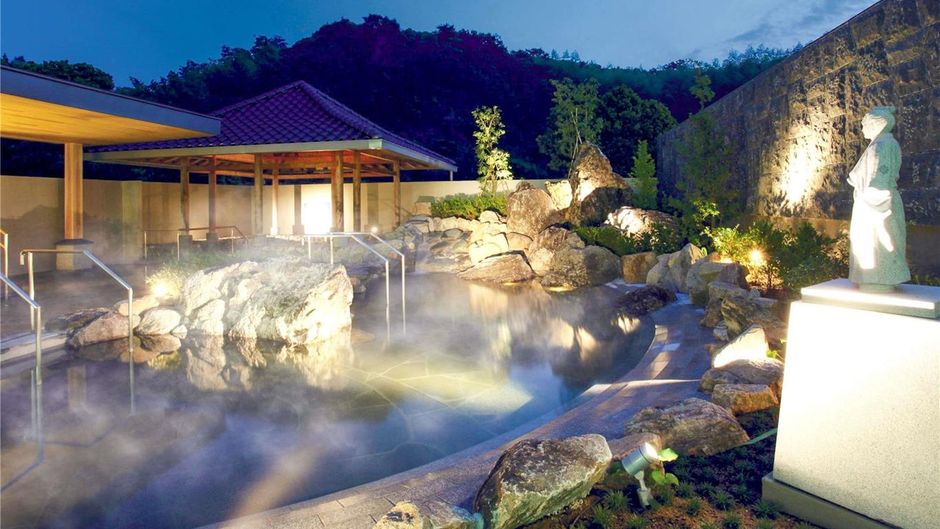Mercure Kochi Tosa Resort & Spa Spa