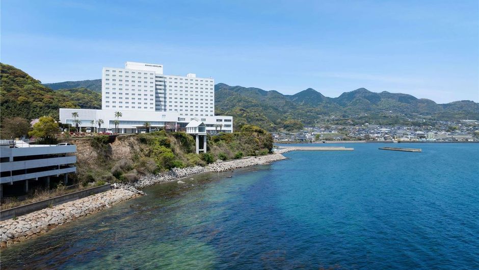Grand Mercure Beppu Bay Resort & Spa Exterior