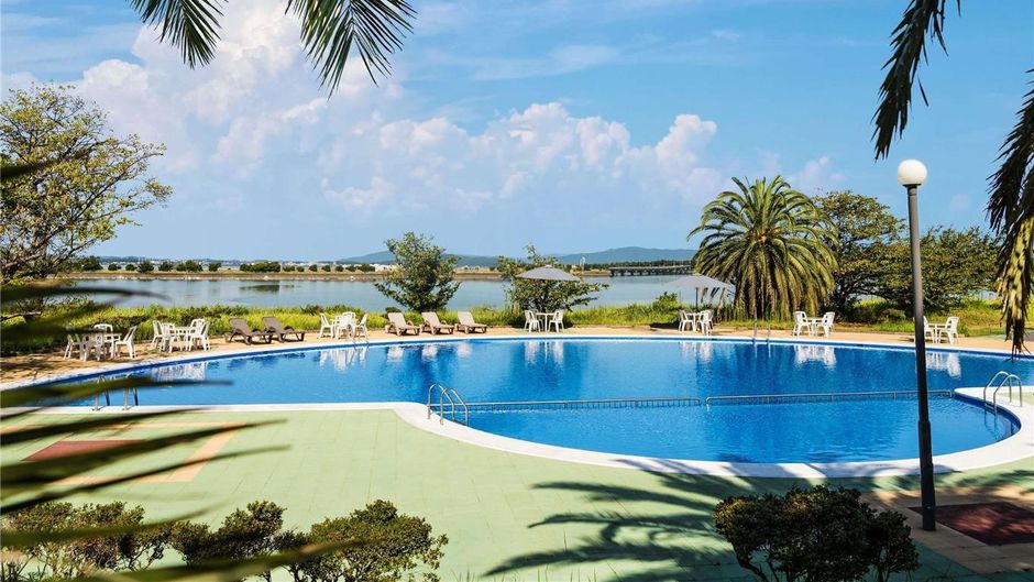 Grand Mercure Lake Hamana Resort & Spa Exterior
